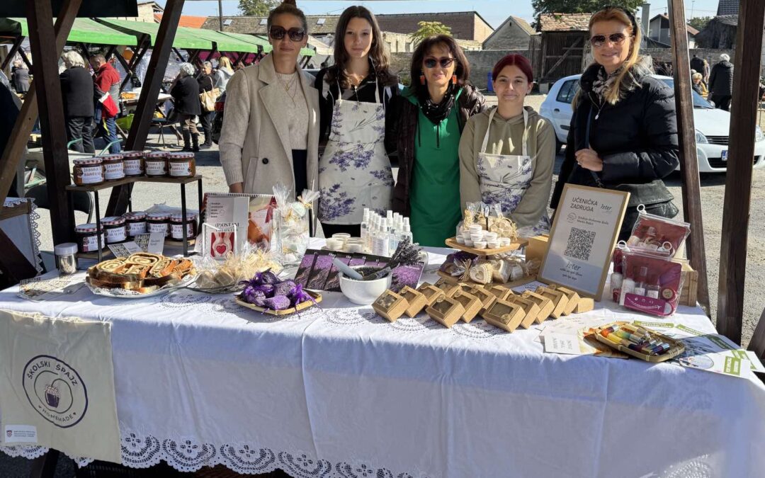 Sajam starih zanata, običaja i gužvarijada u Dalju